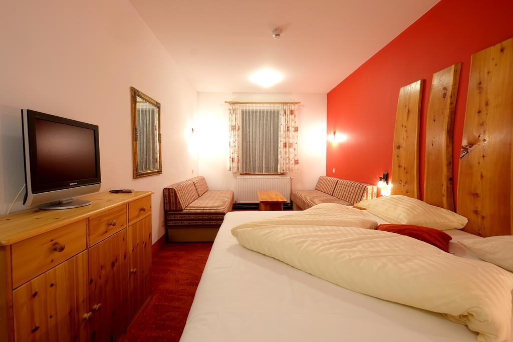Alpenhotel Marcius Sonnenalpe Nassfeld Quarto foto
